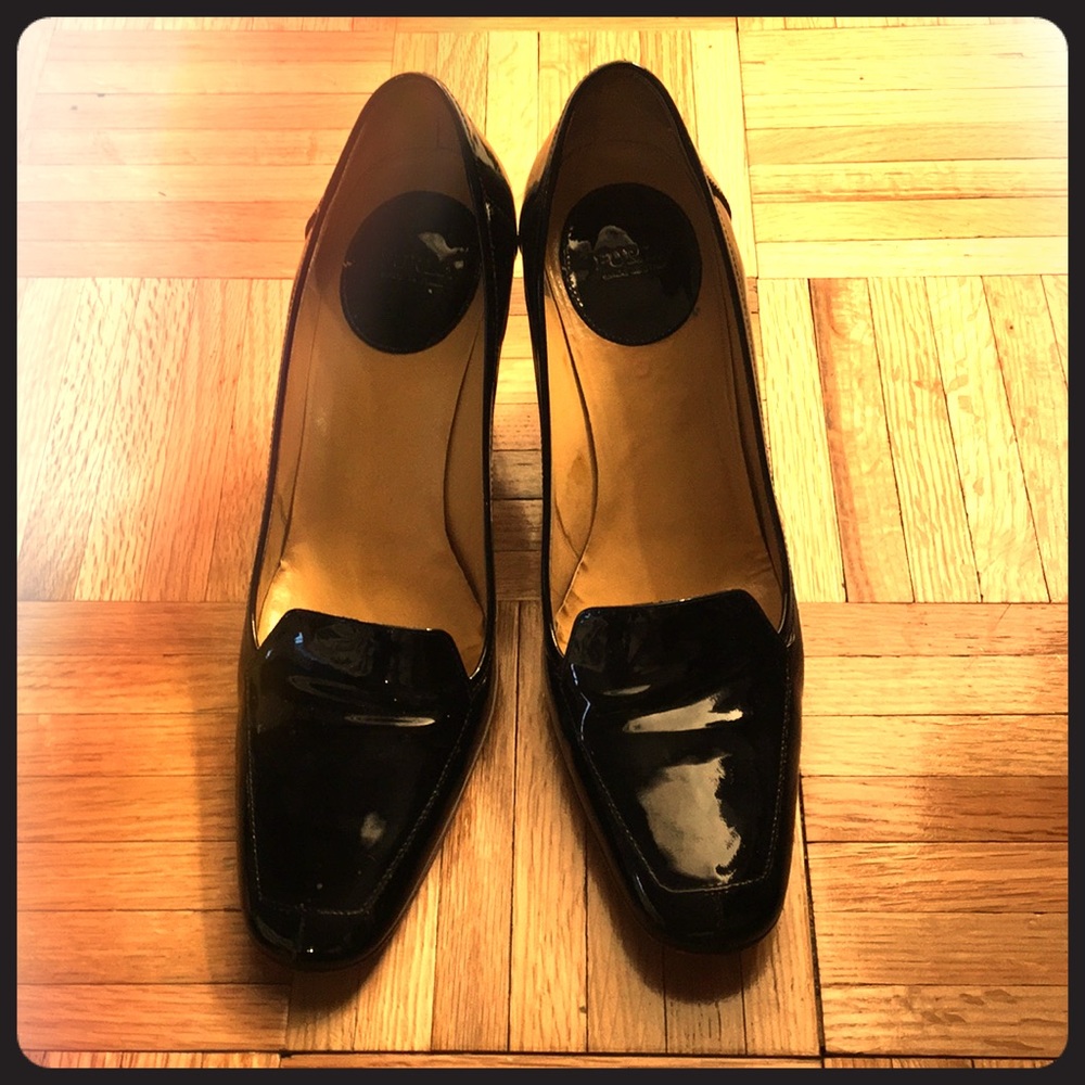 Furla, Black patent leather 4in heels.